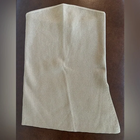 Aritzia Wilfred Clairidge Gold Metallic Ribbed Knit Top - Picture 2 of 5